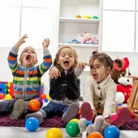 نگهداری فرزندتان و اموزش در منزل