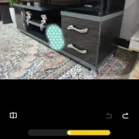 آینه وکنسولی زیر تلویزیونی ومبل ۷نفره با عسلی|مبلمان خانگی و میز عسلی|صحنه, |دیوار