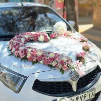 ماشین عروس تاج گل