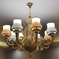 لوستر ۸ شاخه حبابی طرح ایتالیا