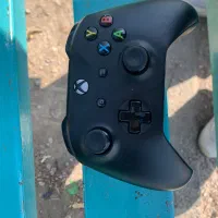 دسته xbox one|کنسول، بازی ویدئویی و آنلاین|اندیشه, اندیشه فاز ۳|دیوار