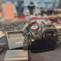 کنون ۷۰dبا لنز ۱۸-۱۳۵