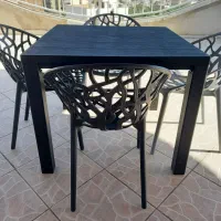 میز و صندلی