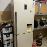 یخچال دیجیتالی کاملا سالم