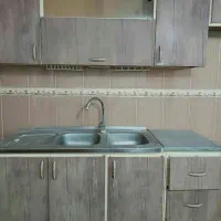 کابینت فلزی تمیز وسالم