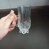 لیوان چای و لیوان  شربت سالم