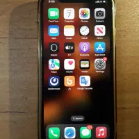آیفون XS