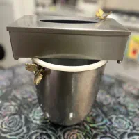 سطل و جای دستمال کاغذی