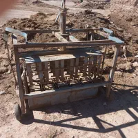 دستگاه بلوکه زنی ۵ قالبه سالم