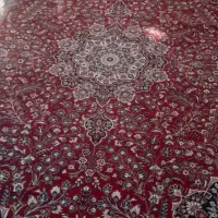 فرش یه گوشش ۲۰ در۳۰ پوسیدگی داره