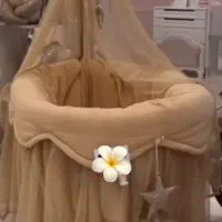 گهواره کنارتختی همراه با پشه بند و سرویس خواب