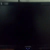 مانیتور کامپیوتر سالم