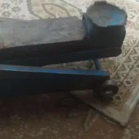 جک ماشین سنگین سالم تر و تمیز