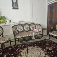 مبل  سلطنتی