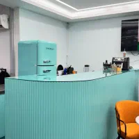 مربی خانه بازی زرافه