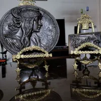 رومیزی و دیواری برنز مجسمه برنزی