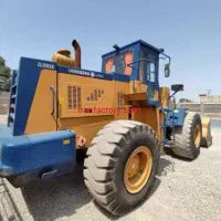 راننده لودر  هستم با تجربه و فوری