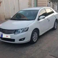 آریو ۱۶۰۰ مدل ۹۶ درحد