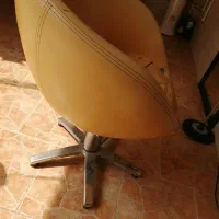 صندلی آرایشگاه با پدال گازی