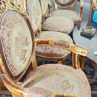 مبل و میز سلطنتی