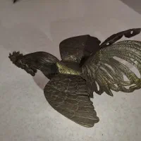 مجسمه مرغ و خروس