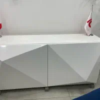 یک‌ عدد کنسول برند ویرا در حد نو‌