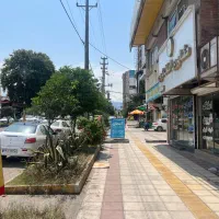 اجاره مغازه۲۰۰متری