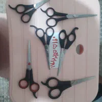 قیچی سالم ۶عدد باهم ۳۰۰هزار تومان