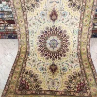 گرد 2 متری کف ابریشم کرم رنگ|فرش|تهران, فرمانیه|دیوار