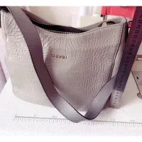 کیف مارال چرم رنگ طوسی، نو می‌باشد