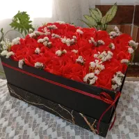 باکس گل. و پول رز میخک عروس دسته گل