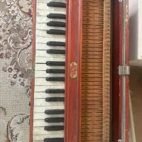 ارمنی|پیانو، کیبورد، آکاردئون|مشهد, کوشش|دیوار