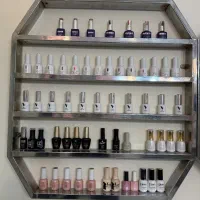 استند لاک،میز ناخن،آینه،صندلی|آرایشگاه و سالن‌های زیبایی|تهران, اختیاریه|دیوار