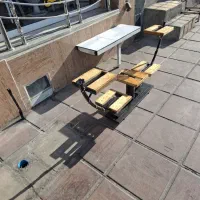 پایه گلدان فلزی|گل و گیاه طبیعی|یزد, |دیوار