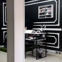 استخدام ناخنکار ،رنگ کار و...