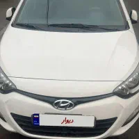 هیوندا i20