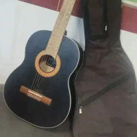 گیتار مارتینز|گیتار، بیس، امپلیفایر|اردبیل, |دیوار