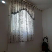 دو عدد پرده هم اندازه