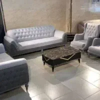 مبل ۸ نفره|مبلمان خانگی و میز عسلی|تهران, فلسطین (میدان انقلاب)|دیوار