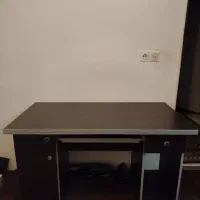 میز کامپیوتر