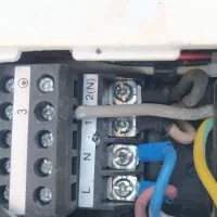 نصب و سرویس در منزل اسپیلت