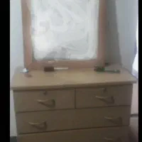 اینه ومیز ارایش