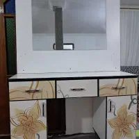 میز آرایش