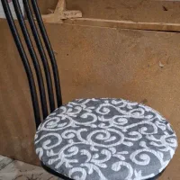 کفی تخت چوبی و صندلی و پنکه|تخت و سرویس خواب|نیشابور, پاستور|دیوار