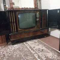 تلوزیون کمدی چهار درفیلیپس|تلویزیون و پروژکتور|مشهد, زیرکن|دیوار