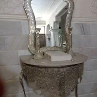 آیینه و شمعدان