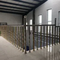 اولین نصاب خانم نرده استیل در ایران|خدمات پیشه و مهارت|قزوین, |دیوار