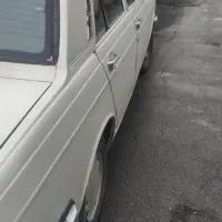 پیکان سواری مدل ۷۹ سفید بازسازی‌شده