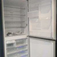 یخچال فریزر پاکشوما دودر یخساز اتومات و TV سام 55|یخچال و فریزر|قم, بنیاد|دیوار