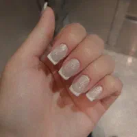 مدل و مشتری برای ناخن